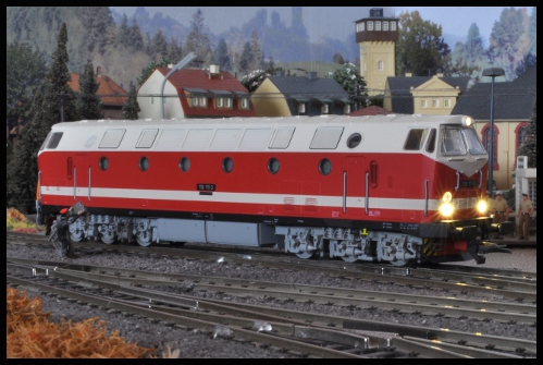119 111-3 / Deutsche Reichsbahn - Hersteller: Gtzold