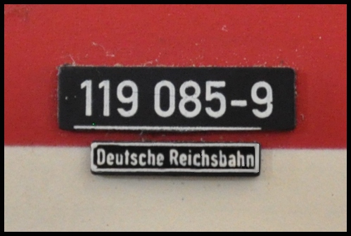 119 085-9  / Deutsche Reichsbahn - Hersteller: BRAWA